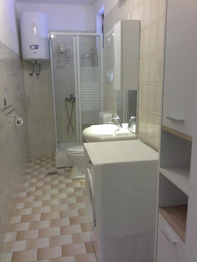 Apartments Tessa 77 เมดูลิน ภายนอก รูปภาพ